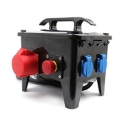 Coffret de distribution tetrapolaire IP44 32A avec inter différentiel et arret d'urgence