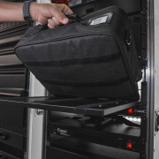 ORGAFLEX® RACK BAG 03 - Sac d’organisation rembourré pour racks de 19″ (3U)