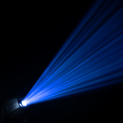 Lyre led Cameo AURO® SPOT Z 300 200W avec zoom