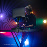 Table Gravity KSX 2 RD - Ensemble avec support de clavier X-Form double et table de support