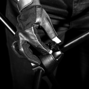 Gravity Série pro touring TMS 4321 B pied avec perchette