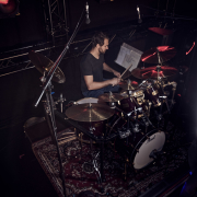 Gravity TMS 4321 OH B - Pied de micro de Touring pour overheads, avec trépied pliant 1.26m à 2.08m et perchette 1.09m