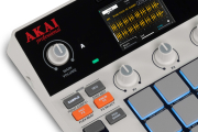 MPC-SAMPLE AKAI PROFESSIONAL - Sampleur portable 16 pads RGB vélocité aftertouch