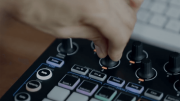Synthétiseur / Séquenceur Novation Circuit pour live ou création
