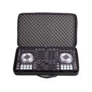 U 8303-BL UDG - Housse semi rigide de la série CREATOR conçue pour transporter des contrôleurs DJ 69 x 39 x 9cm
