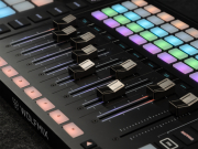 Wolfmix Wing - extention 8 faders motorisés 4 sorties DMX