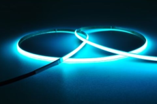 Ruban de led cob largeur 5mm bleu 24v 528 leds 5W/m 5M