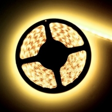 Ruban LED 12V Blanc Chaud 3000K 60LEDS/M 5050 780 lumens par metre IP65 Rouleau de 5m