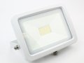 Projecteur Led étanche blanc Beneito et faure SKY 20W blanc neutre 4000K 1900 lumens