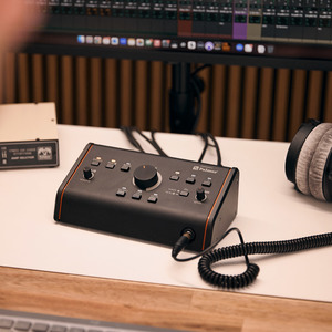 MONICON L G2 Palmer - Contrôleur d'écoute de studio actif / passif