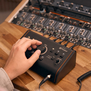 MONICON L G2 G Palmer - Contrôleur d'écoute de studio actif / passif Gris