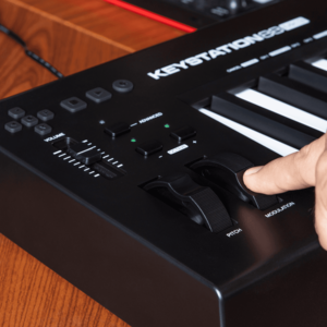 KEYSTATION88MK3 M Audio – Clavier maître midi 88 touches