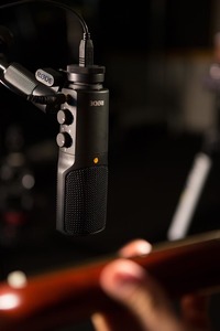 NT-USB Rode - Microphone electret cardioïde avec sortie casque jack 3.5mm pour Podcast - studio