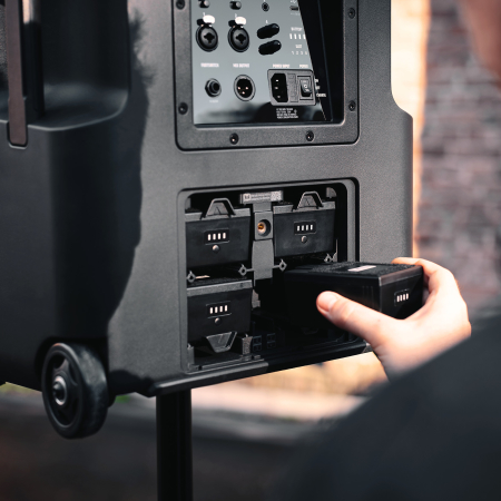 Image nº20 du produit ANNY® 12 HHD B5 LD Systems - Enceinte autonome 12″ portable Bluetooth® sur batterie avec mixage et 1 micro main sans fil