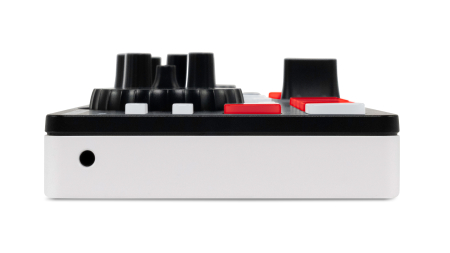 Image nº8 du produit MIXTRACK-GO NUMARK - Contrôleur DJ portable 2 voies USB-C