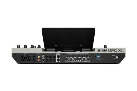 Image nº3 du produit MPC-XL AKAI PROFESSIONAL - 10.1