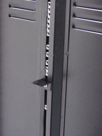 Image nº3 du produit Armoire de rack 12U en acier revêtement poudré