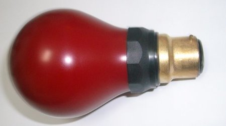 Image principale du produit Ampoule inactinique chambre noire B22 PF712B 220V 15W rouge