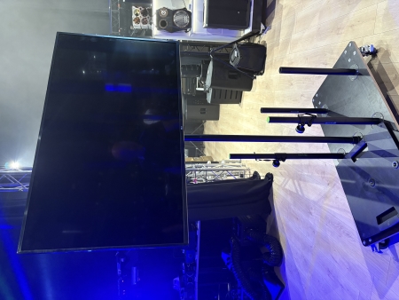 Image nº9 du produit Chariot de rangement sur roulettes 120 x 60 pour écrans TV