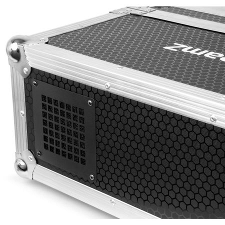 Image nº6 du produit F1600 Beamz - Machine à brouillard 1600W en flightcase