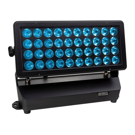 Image principale du produit BT-CHROMA 800 Briteq - Projecteur LED puissant IP65 pour l’intérieur et l’extérieur (40x 20W RGBL LEDs) pour l’industrie du