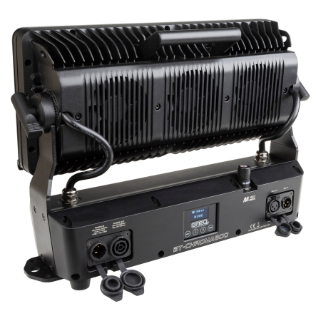 Image nº3 du produit BT-CHROMA 800 Briteq - Projecteur LED puissant IP65 pour l’intérieur et l’extérieur (40x 20W RGBL LEDs) pour l’industrie du