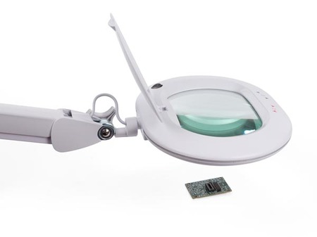 Image secondaire du produit LAMPE LOUPE LED 5 DIOPTRIES 60 LEDs INTENSITÉ VARIABLE