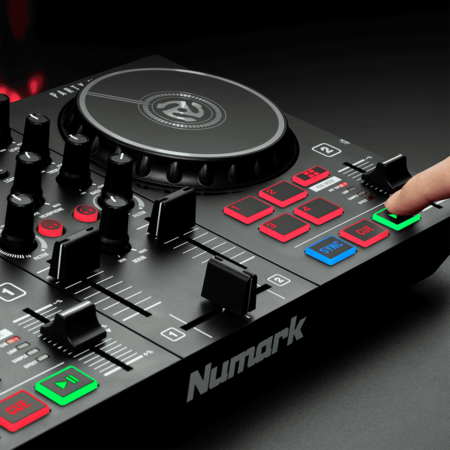 Image nº9 du produit Partymix2 Numark Contrôleur DJ 2 voies avec carte son et éclairages