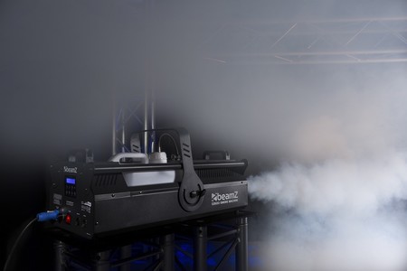 Image nº10 du produit Machine à fumée BeamZ S3500 DMX télécommande HF et programmateur