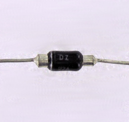 Image principale du produit Diode zener 27V 0.5W SILEC DZ27A +10 boîtier A100
