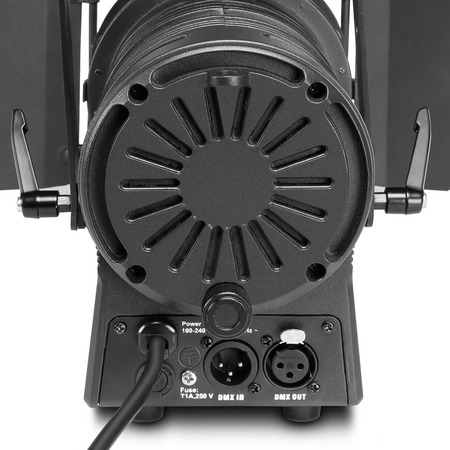 Image nº3 du produit Projecteur Led Cameo TS 40 WW pour Théâtre avec lentille plan convexe et LED blanc chaud 40 W boîtier noir